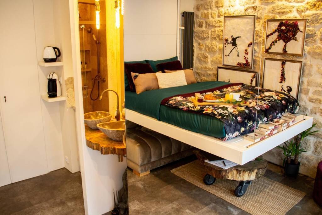 Tiny Gallery Paris Gare Montparnasse מראה חיצוני תמונה